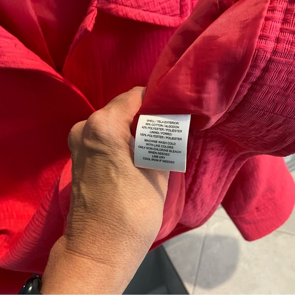 Plus Size Coral Jacket - Picture 4 of 4